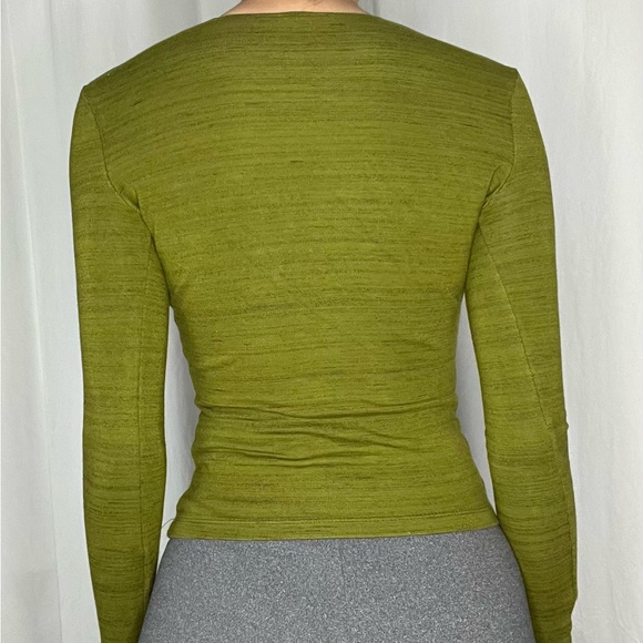 DEEP PLUNGE LONGSLEEVE AMERICAN APPAREL TOP - Picture 3 of 3